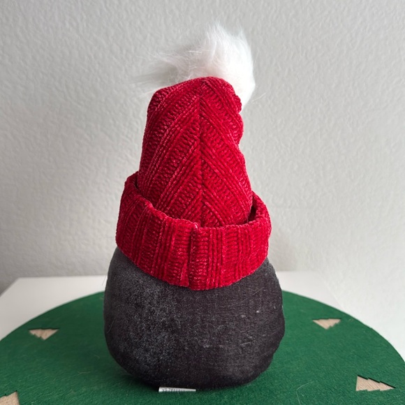 ❗️CUTE WINTER HOLIDAY CHRISTMAS RED BEANIE HAT GNOME - Picture 5 of 5
